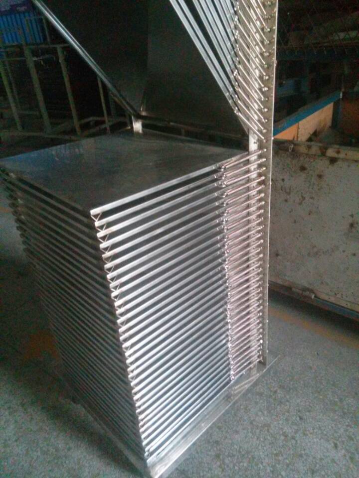 千層架烤車(chē)